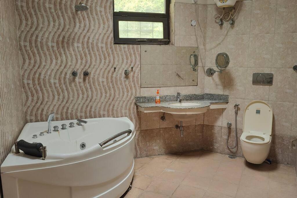 Basti House - Boutique Homestay 러크나우 외부 사진